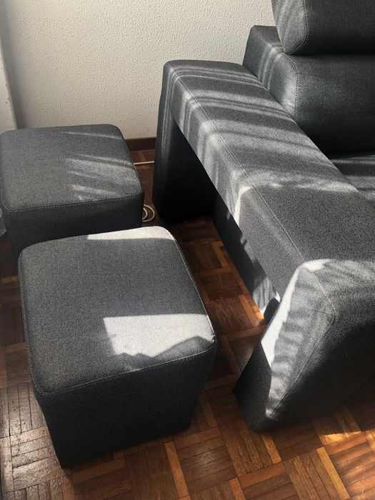 Sofá-cama Moderno Premium – C/ Entrada USB, Arrumação e 2 Puffs