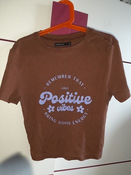 Crop top z nadrukiem