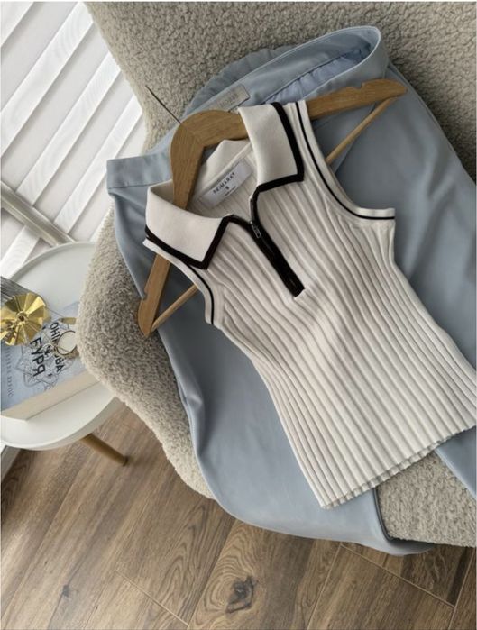 Молочний топ поло в рубчик Primark,