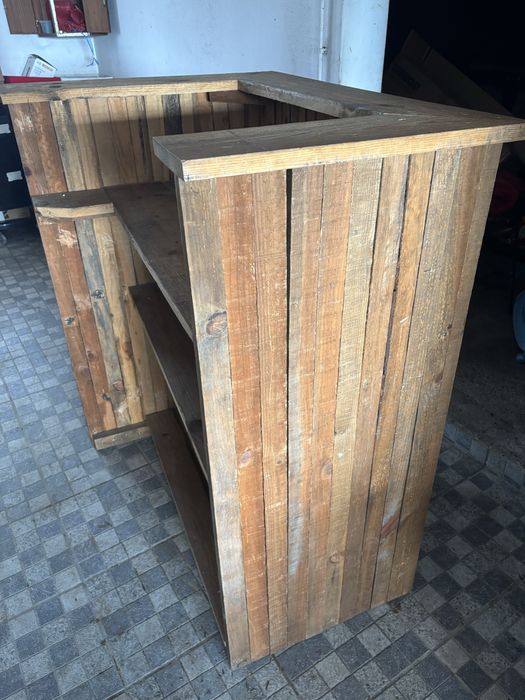 Balcao/Rececao em Madeira massiça