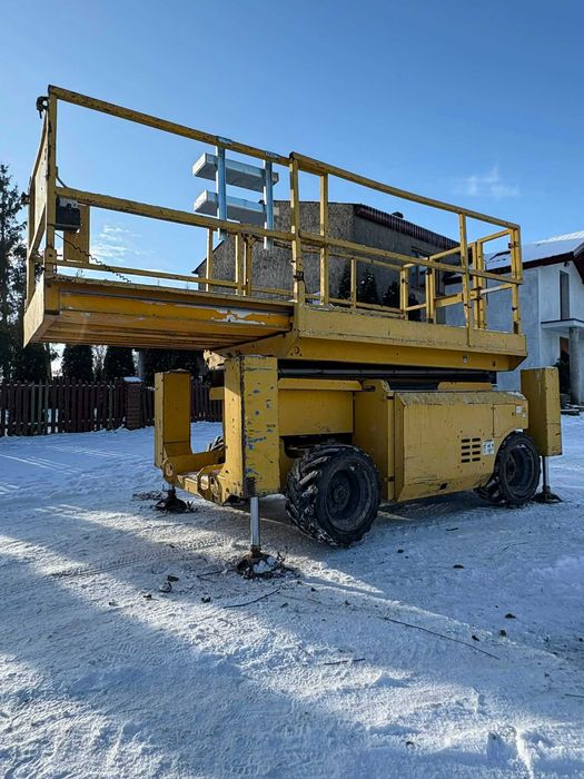 Podnośnik nożycowy Genie GS-3268