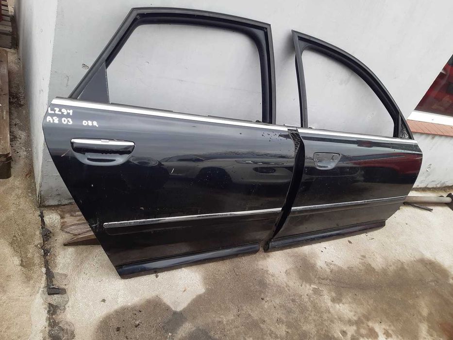 Audi A8 D3 3.0 TDI 08r lift - drzwi prawe LZ9Y
