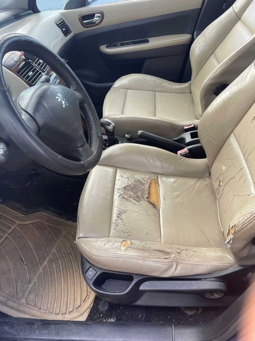 Peugeot 307 1.6 gasolina 108 cv 2001