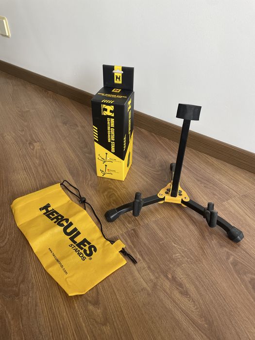 Hercules Mini Guitar Stand
