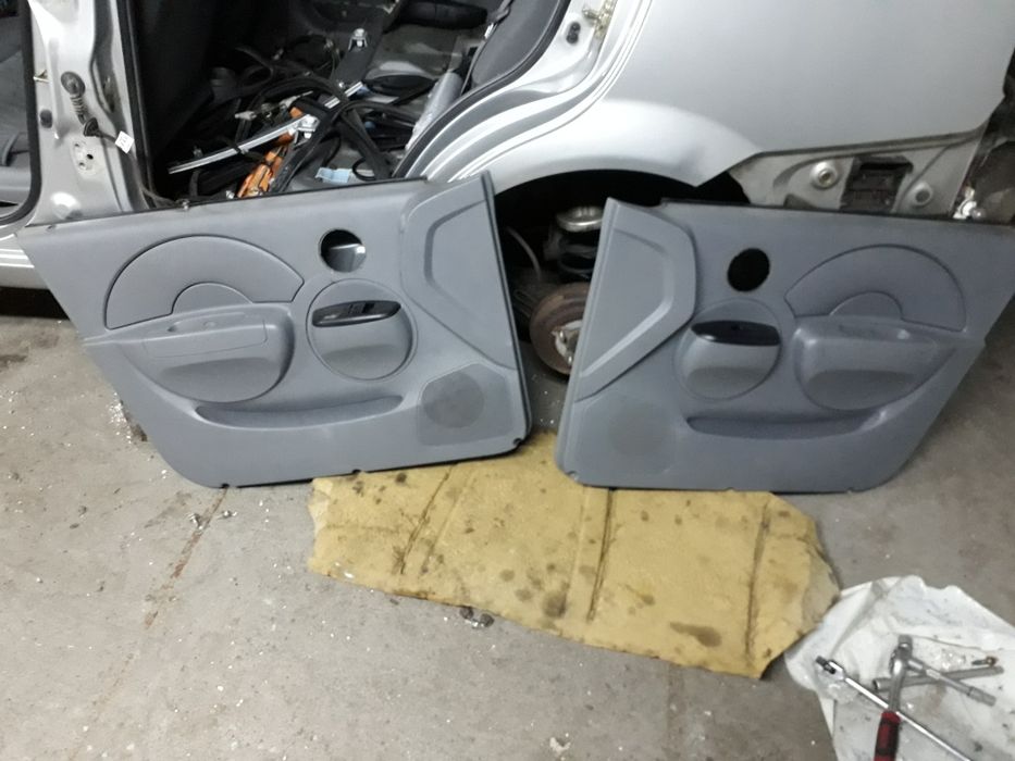 Стеклоподьемники, кнопки Авео Т200, Т250, Т255.