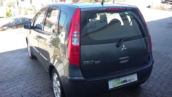 Mola de suspensão trás direita MITSUBISHI Colt VI (Z3_A, Z2_A)