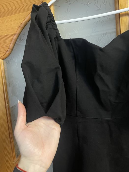 Продам чорну сукню