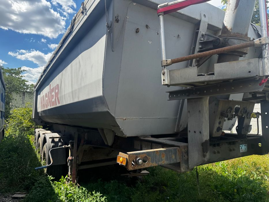 Продам самоскидний напівпричіп Schmitz Cargobull SKI 24, 2005 рік