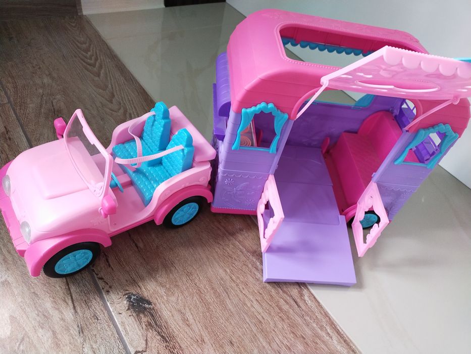 Autko dla lalki z przyczepą kamper kemping