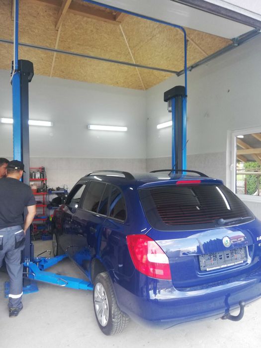 Podnośnik śrubowy dwukolumnowy HOFMANN MTF 3000 do 3 ton