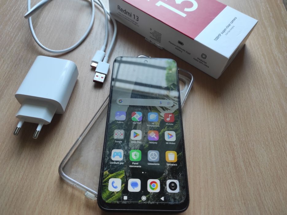 Xiaomi Redmi 13 12GB RAM/ 256GB ROM, ładowany co 3 lub 4 dni