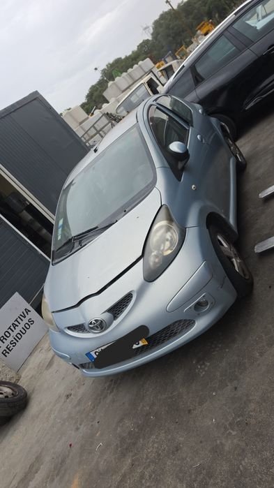 Frente completa sem airbags toyota aygo