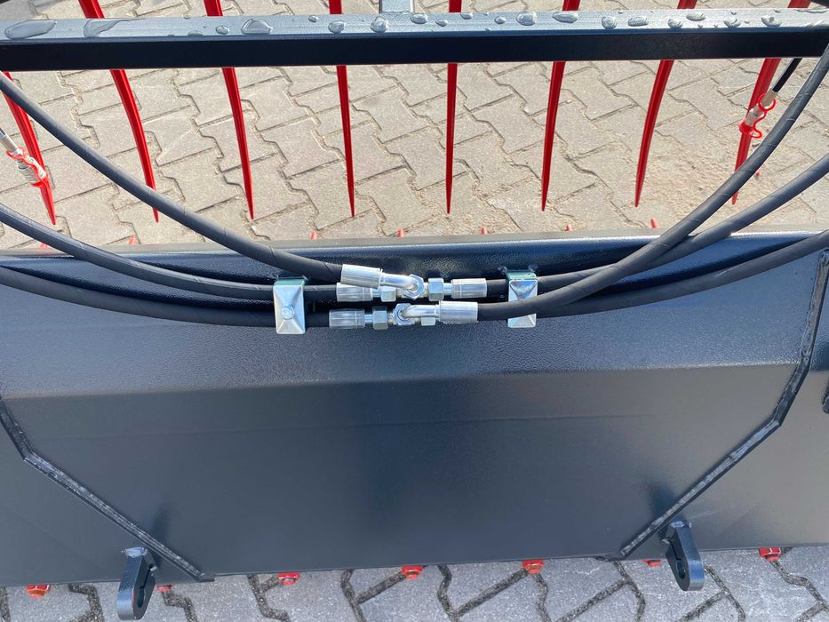 Krokodyl 1,8m 2 siłowniki METAL-TECHNIK