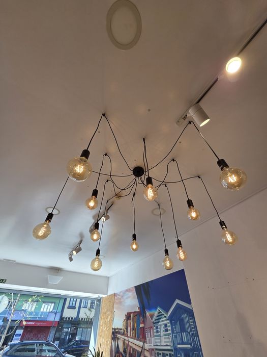 Lustre Moderno com Lâmpadas Vintage
