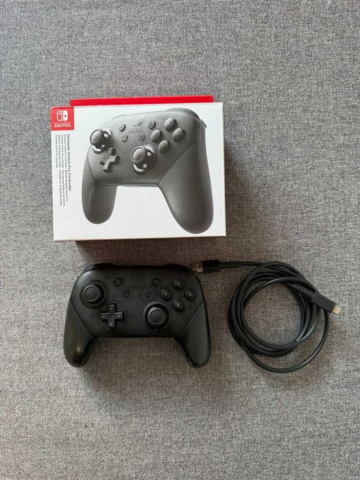Nintendo Switch Pro Controller