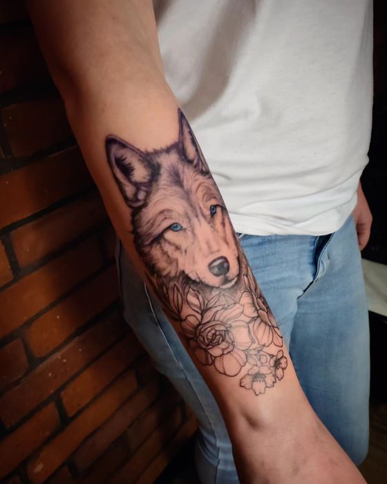 Tatuaż Piercing Kraków tattoo ! Kolczyki i przekłucia ! Wejdź !