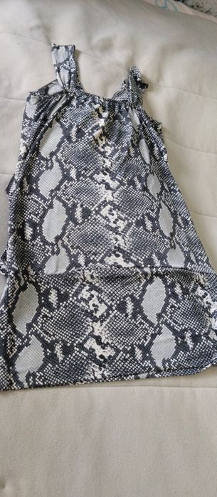 Vestido curto de verão