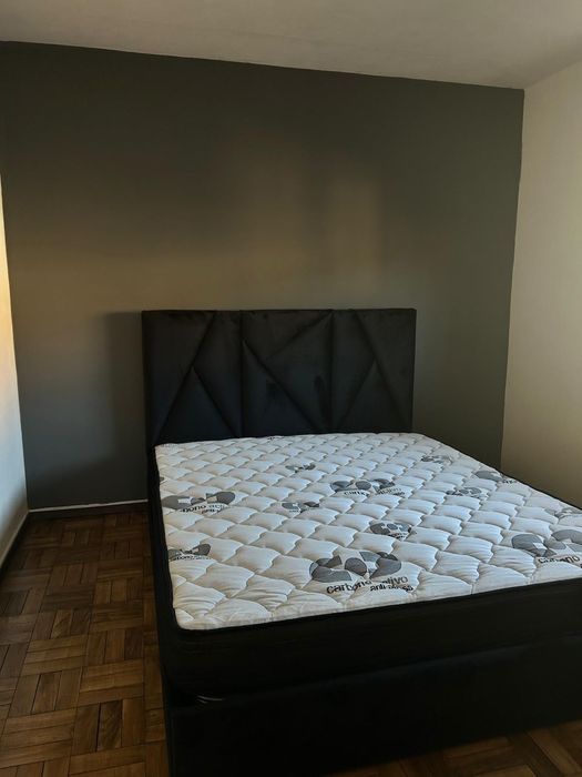 Cama de casal 200x160 como nova