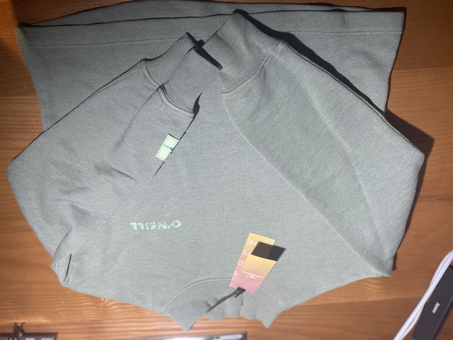 O’Neill camisola unisexo tamanho 8 nova e etiquetada