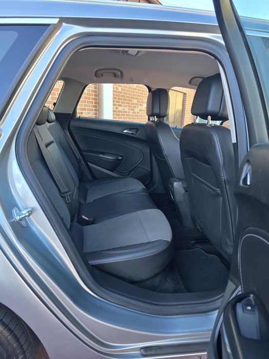 Opel Astra Sports Tourer 1.3 CDTI