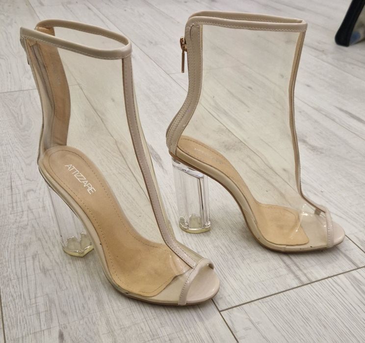 Ботинки прозрачные Attizare