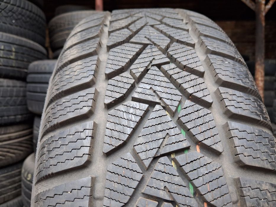 распаровка шины б/у 205/55 16 UniRoyal Winter Expert