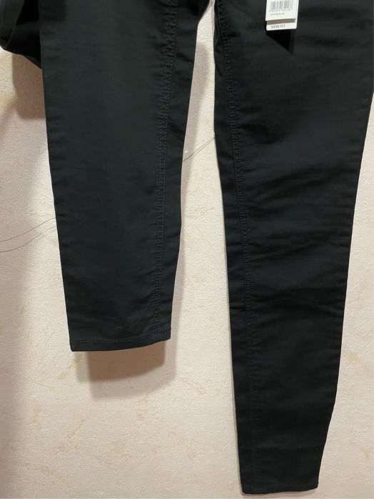 Чорні жіночі джинси скінні нові