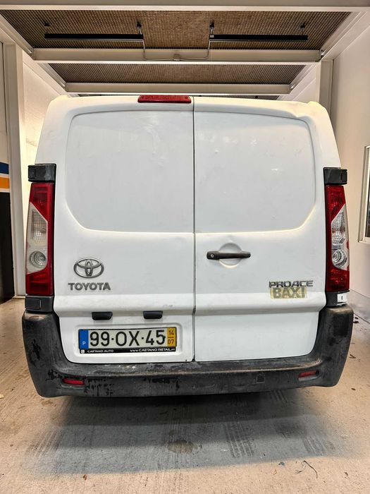 Venda de Toyota Proace Longa de 2014: 3 Lugares