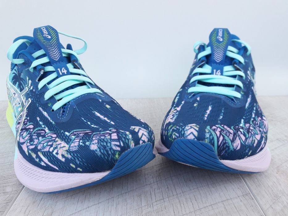 Жіночі кросівки для бігу Asics (39)