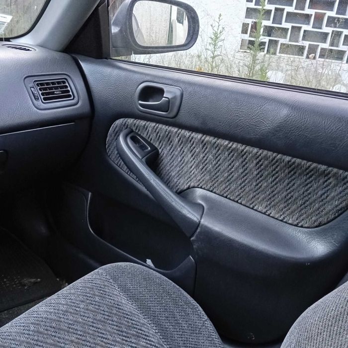 HONDA CIVIC 1.4 IE ano 2000, de novo à venda, restaurado.