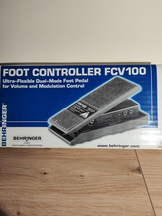 Pedał głośności Behringer FCV100 V2