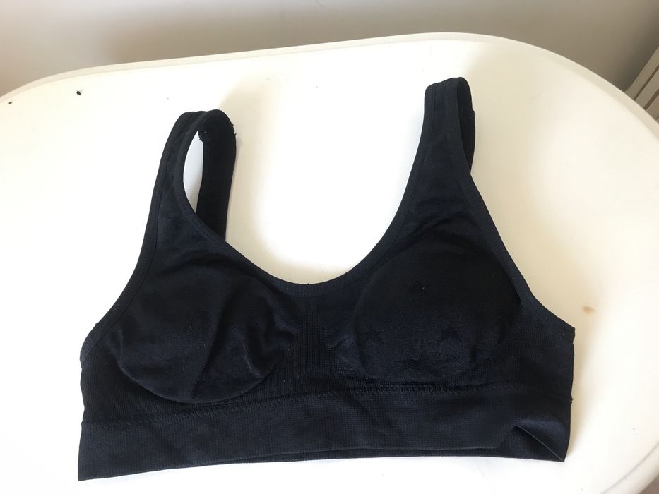 4 Soutiens de Desporto XS e M. Alguns novos. Preço para desocupar