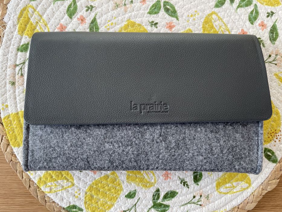 Kosmetyczka La Prairie_szara