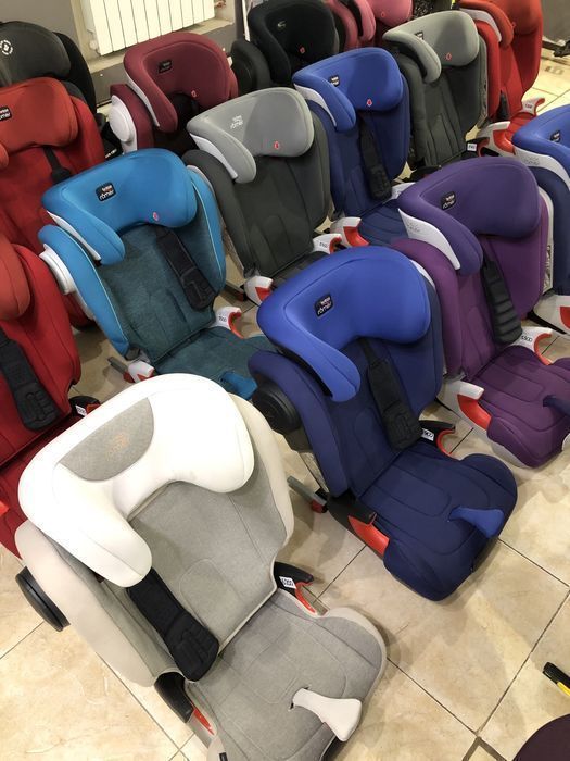 Магазин автокрісел б/в Britax Romer Cybex Recaro Maxi Cosi Chicco