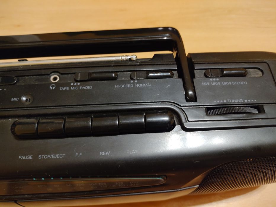 Radio magnetofon radioodtwarzacz general technic gt8256