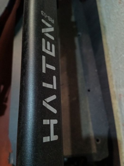 Продаю электросамокат halten 3