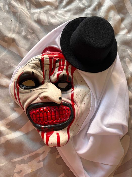 Máscara Terrifier nova