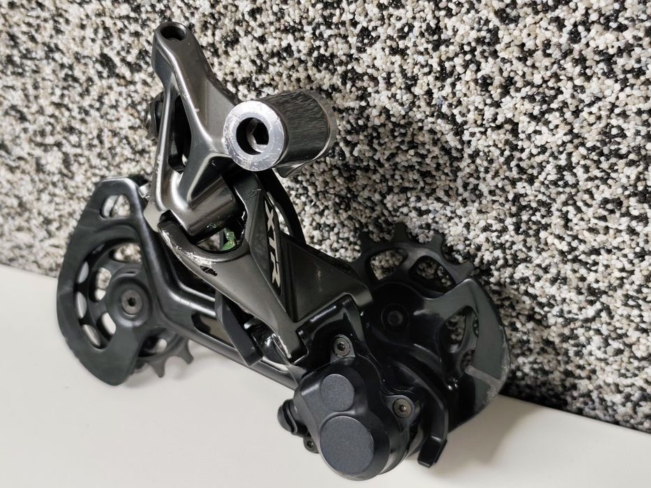 Przerzutka tylna Shimano xtr 9120 12s uszkodzona