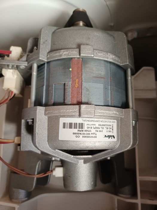 motor de maquina lavar roupa Indesit Nidec 9kg