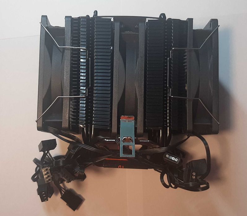 Кулер для процессора (All Socket), A-RGB, 4-pin, 3 вентилятора 92 мм.