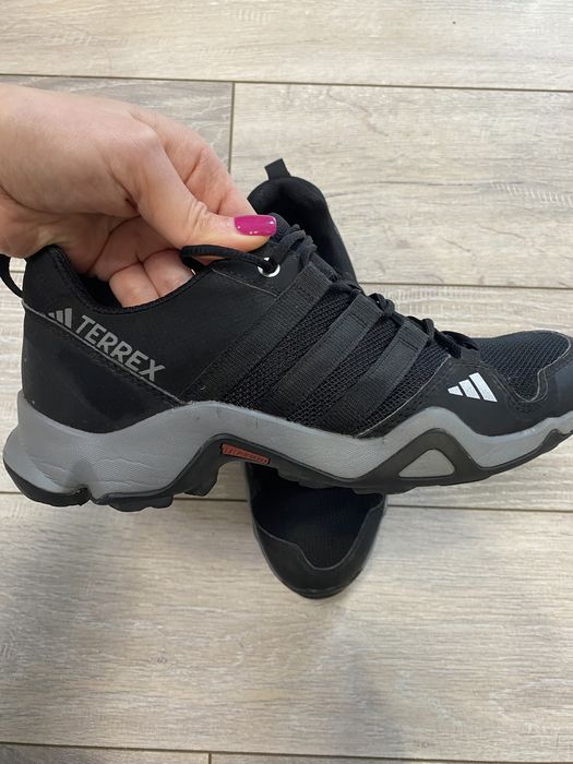 adidas Terrex AX2R