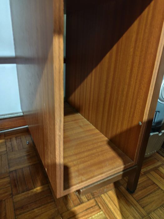Secretaria ótimo estado