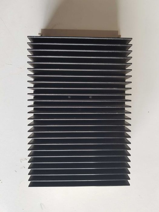 Płytki elektroniczne do urządzeń Cloos różne.