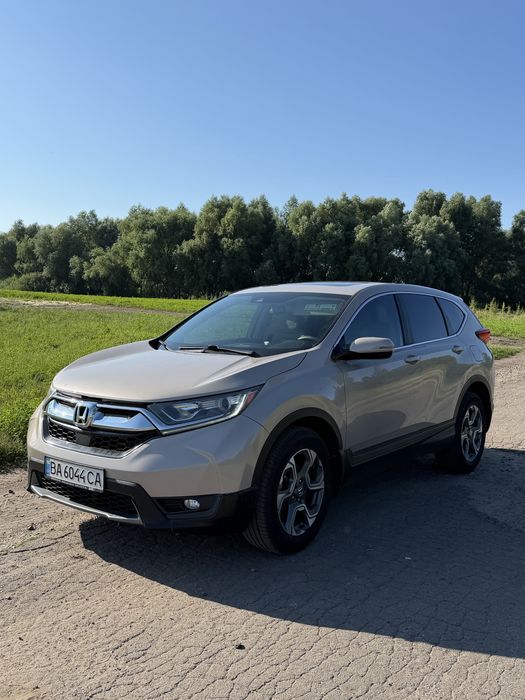 Продам Honda CR-V 2017