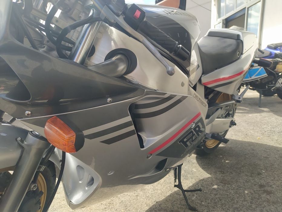 Yamaha FZR 1000 Exup 1989