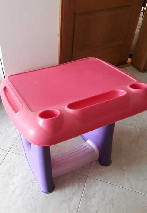 Secretária infantil