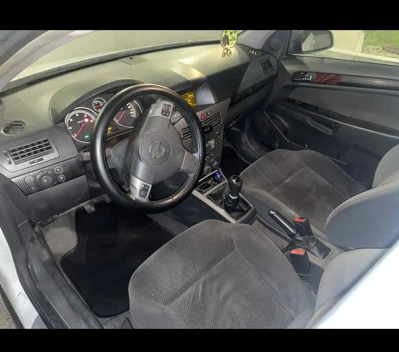 Opel Astra H cdti 100cv 2004 - motor Isuzo diesel