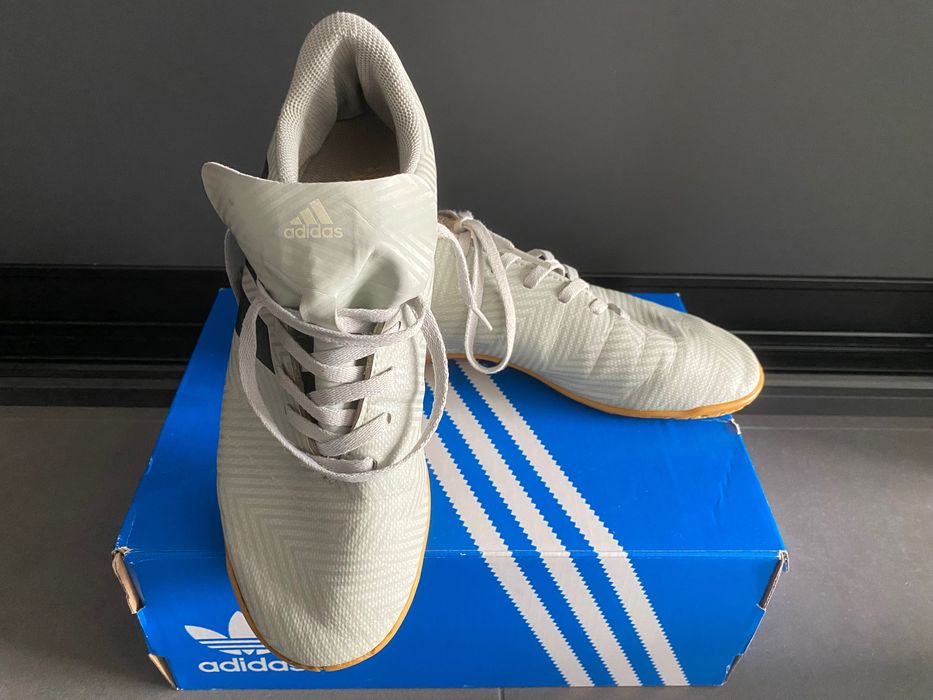 Buty na halę Adidas rozm.38