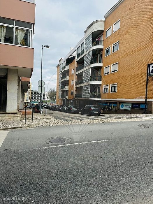 Trespasse  para venda — Almada, Cova Da Piedade, Pragal E Cacilhas, Setúbal