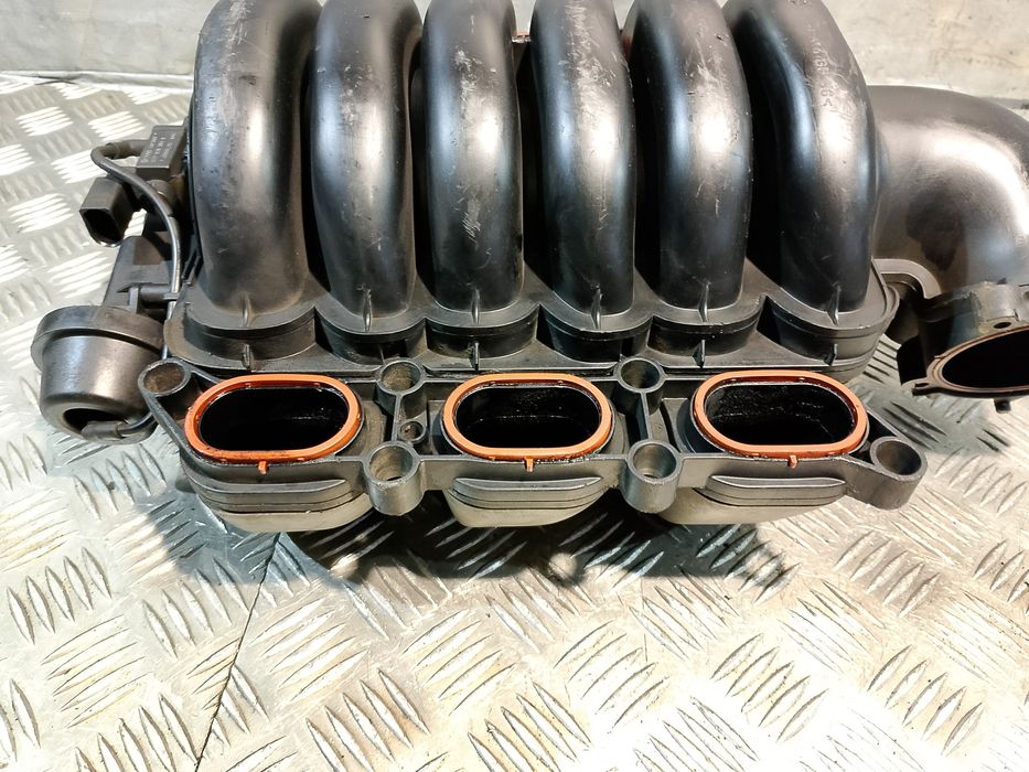 Kolektor Ssący Dolotowy Do Lpg Audi A6 C6 3.2 V6 06E133210